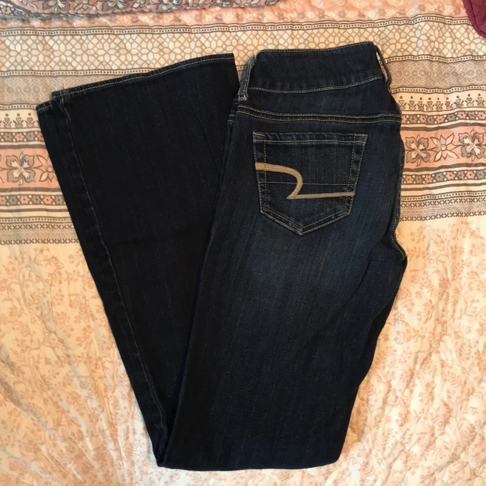 American eagle dark wash low rise jeans